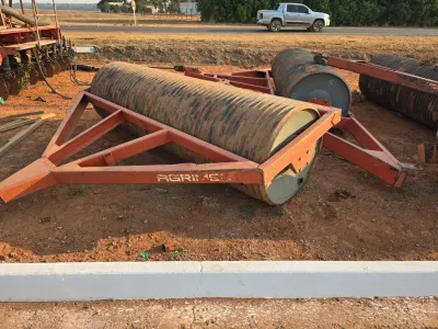 Rolo Compactador Estriado Agrimec, RDC 3900, Ano 2021 — foto do anúncio