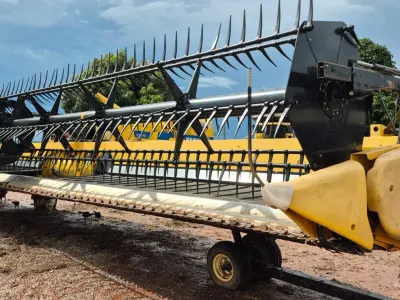 Plataforma New Holland, Draper 40 Pés, Ano 2017/18 — foto do anúncio